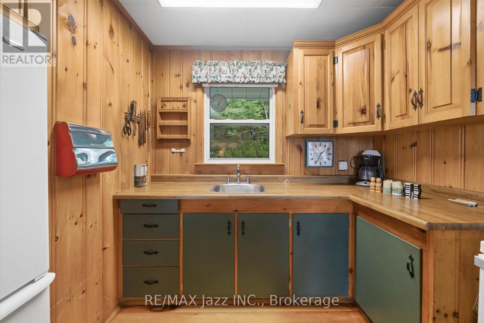 1022 Two Dogs Lane, Algonquin Highlands, Ontario  K0M 1J2 - Photo 11 - X13617948