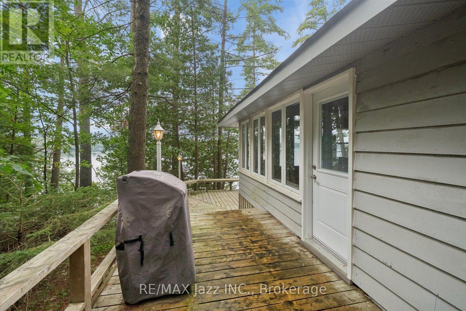 1022 Two Dogs Lane, Algonquin Highlands, Ontario  K0M 1J2 - Photo 3 - X13617948
