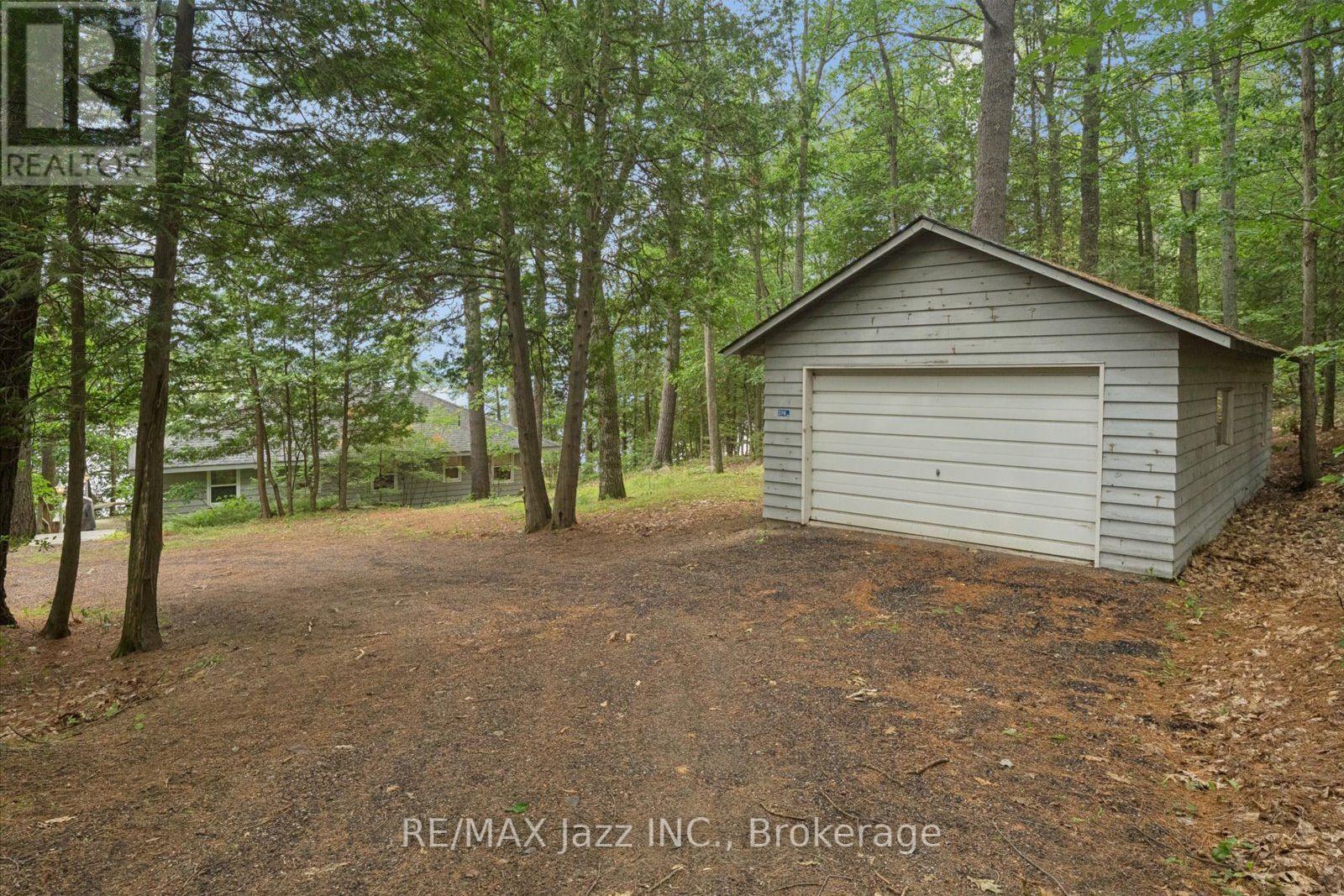 1022 Two Dogs Lane, Algonquin Highlands, Ontario  K0M 1J2 - Photo 39 - X13617948