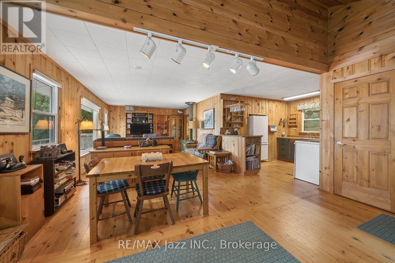 1022 Two Dogs Lane, Algonquin Highlands, Ontario  K0M 1J2 - Photo 7 - X13617948