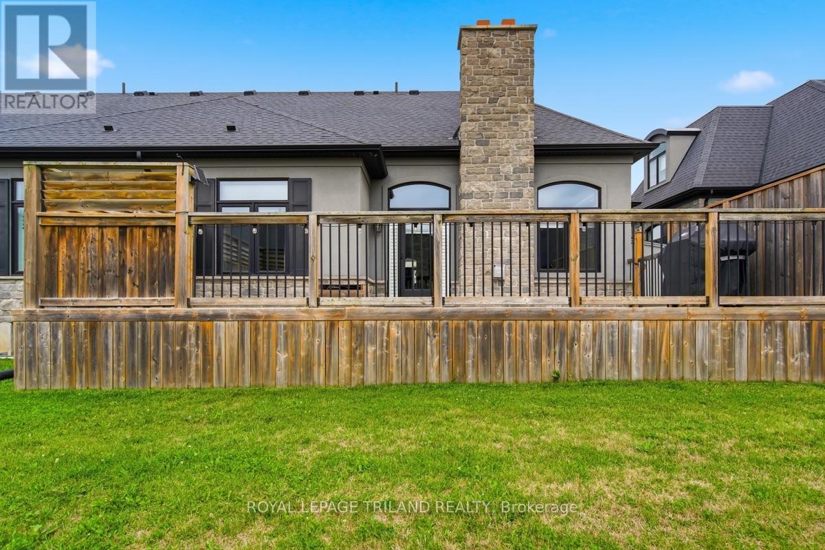 28 - 2215 Callingham Drive, London North, Ontario  N6G 0P1 - Photo 38 - X13649314