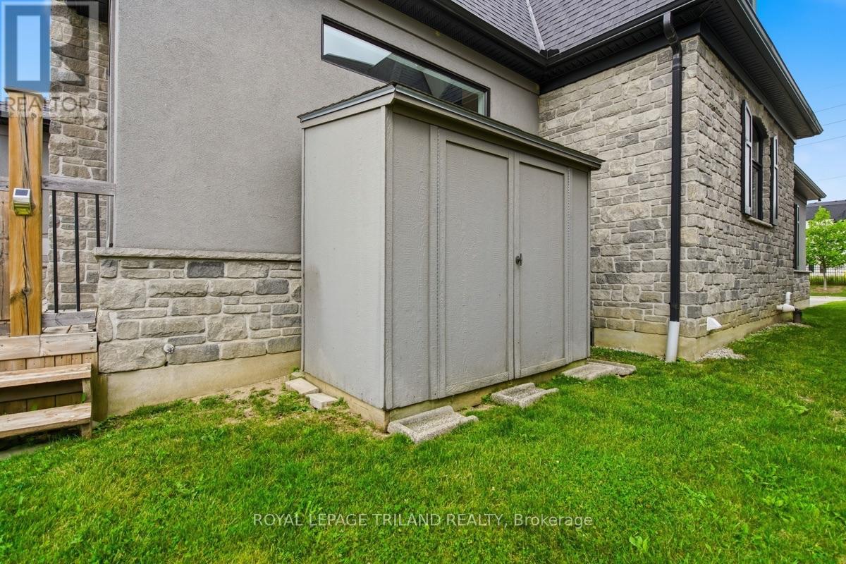 28 - 2215 Callingham Drive, London North, Ontario  N6G 0P1 - Photo 36 - X13649314