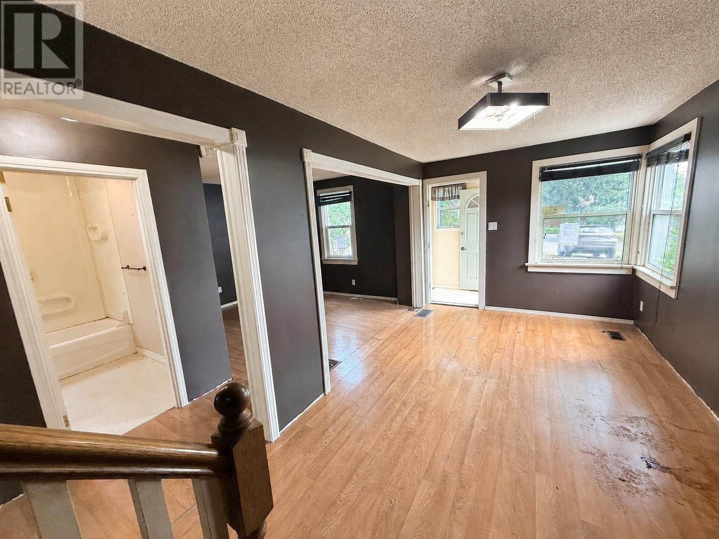 160 Bruce St, Thunder Bay, Ontario  P7A 5W7 - Photo 9 - TB2601922
