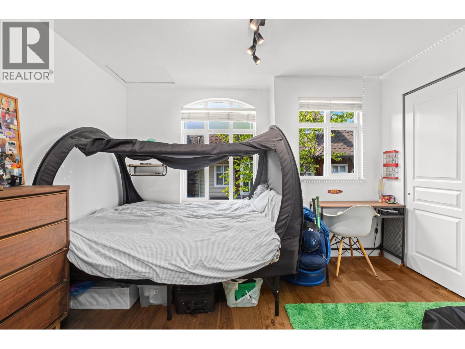 2826 E Kent Avenue South, Vancouver, British Columbia  V5S 4T4 - Photo 14 - R3153613