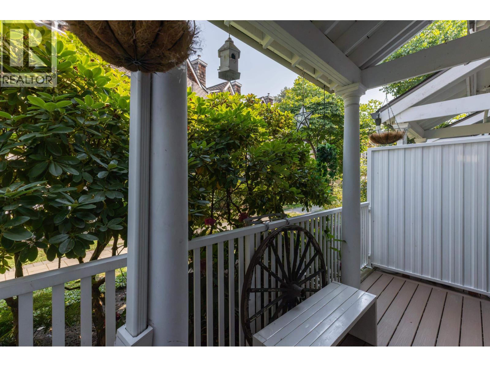 2826 E Kent Avenue South, Vancouver, British Columbia  V5S 4T4 - Photo 12 - R3153613