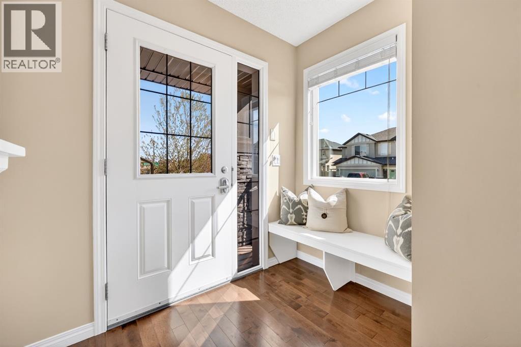 1901 Baywater Alley SW, Airdrie, Alberta  T4B 0T4 - Photo 2 - A2333829