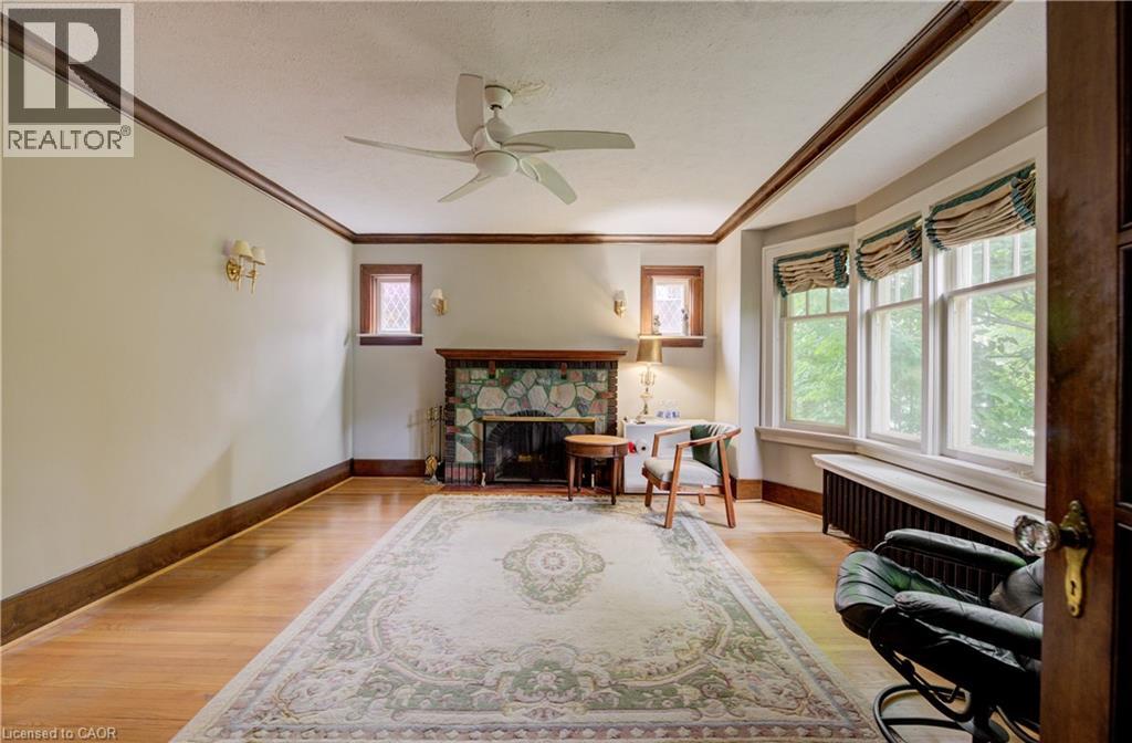 227 Lydia Street, Kitchener, Ontario  N2H 1W4 - Photo 4 - 40844286