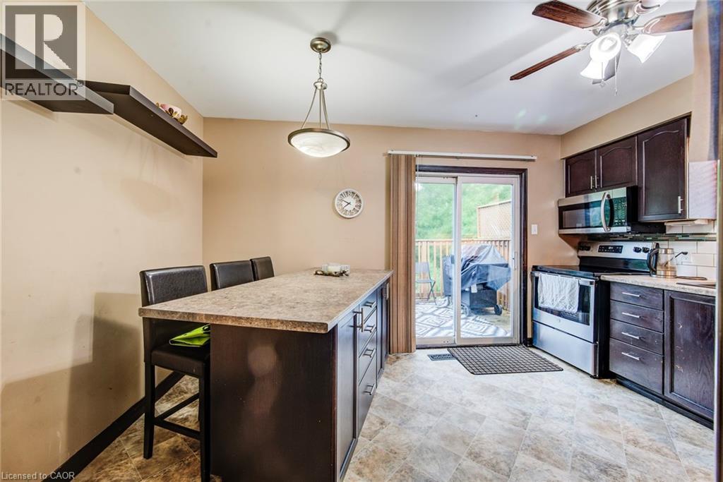 562 Erinbrook Drive, Kitchener, Ontario  N2E 3M8 - Photo 18 - 40845438