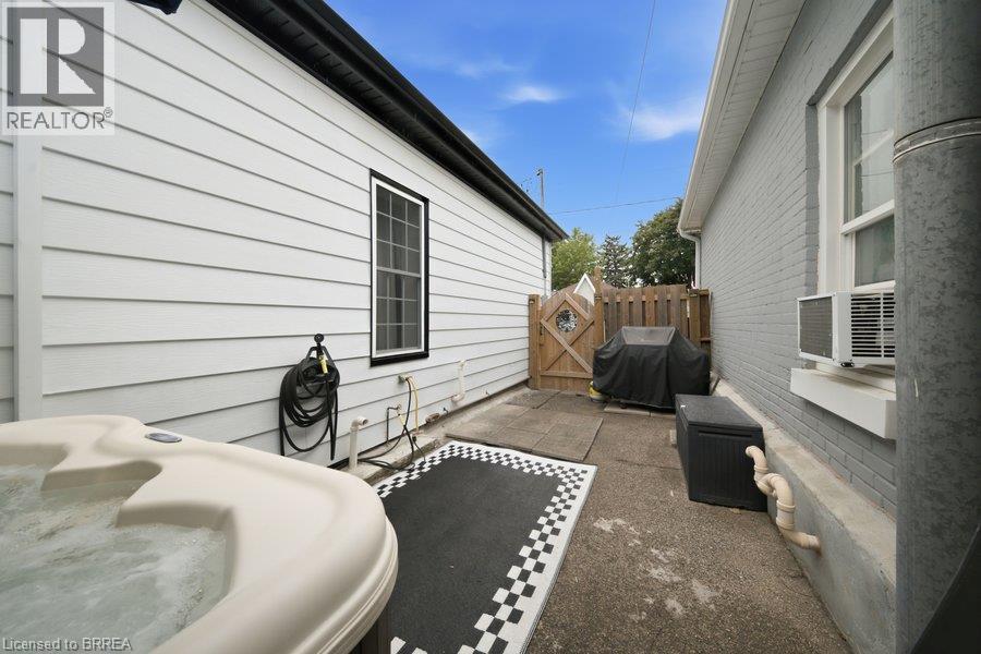 11 Esther Street, Brantford, Ontario  N3S 6K3 - Photo 24 - 40853960