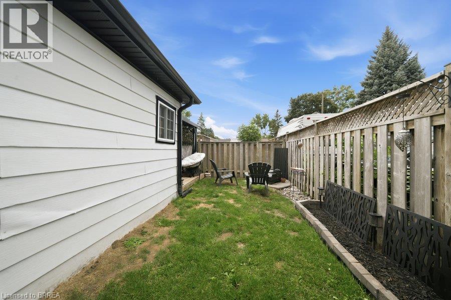 11 Esther Street, Brantford, Ontario  N3S 6K3 - Photo 31 - 40853960