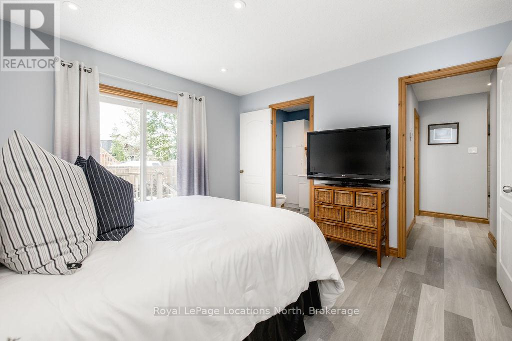 39 Mccague Street, Wasaga Beach, Ontario  L9Z 2E5 - Photo 15 - S13584214