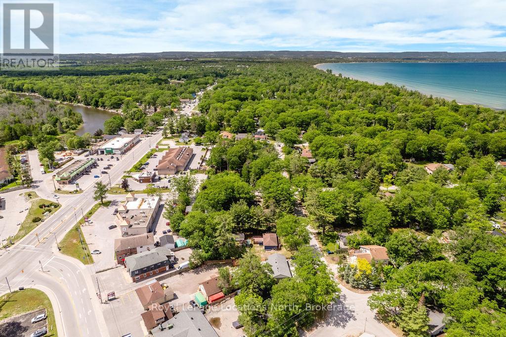 39 Mccague Street, Wasaga Beach, Ontario  L9Z 2E5 - Photo 30 - S13584214