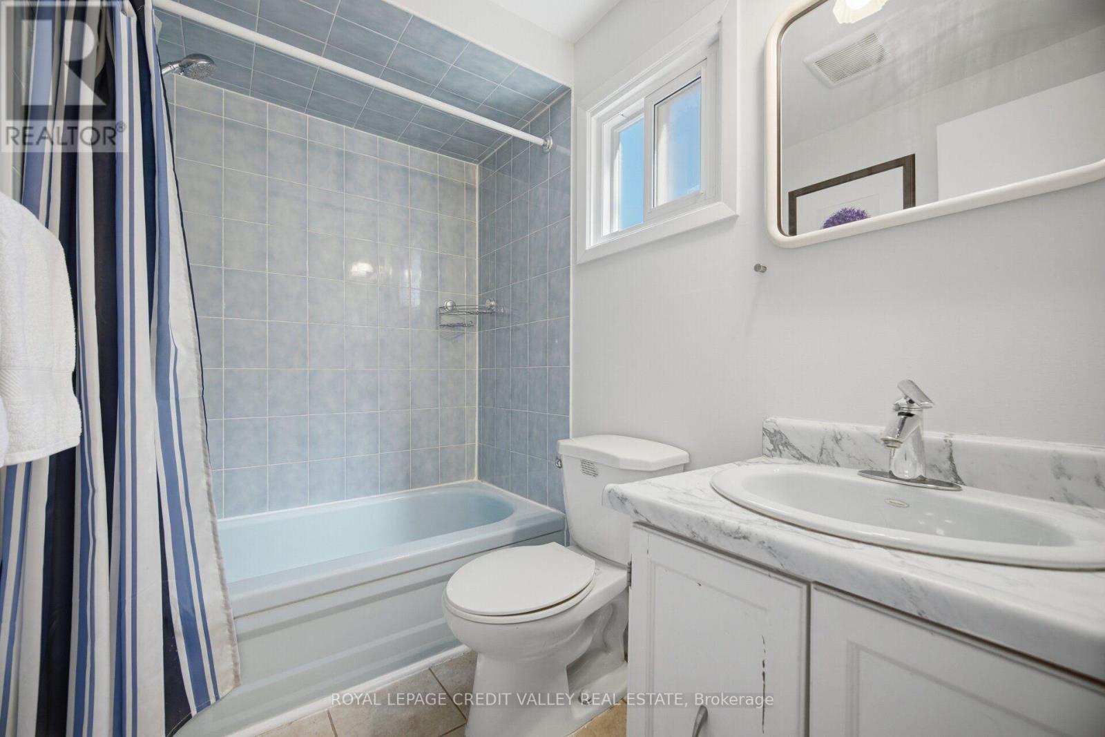 49 Sutter Avenue, Brampton, Ontario  L6Z 1G6 - Photo 22 - W13647384