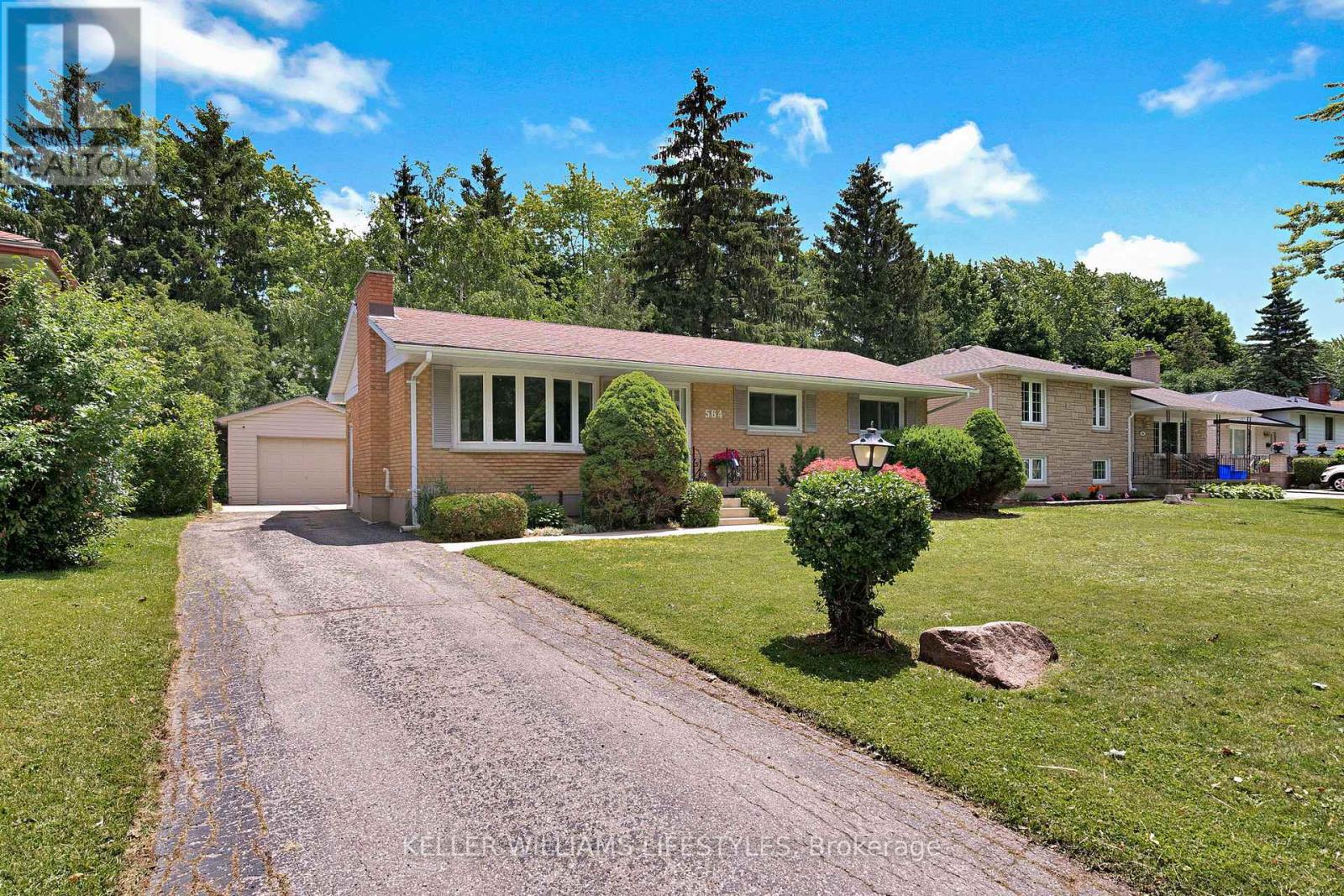 564 Chiddington Avenue, London South, Ontario  N6C 2W5 - Photo 2 - X13476296
