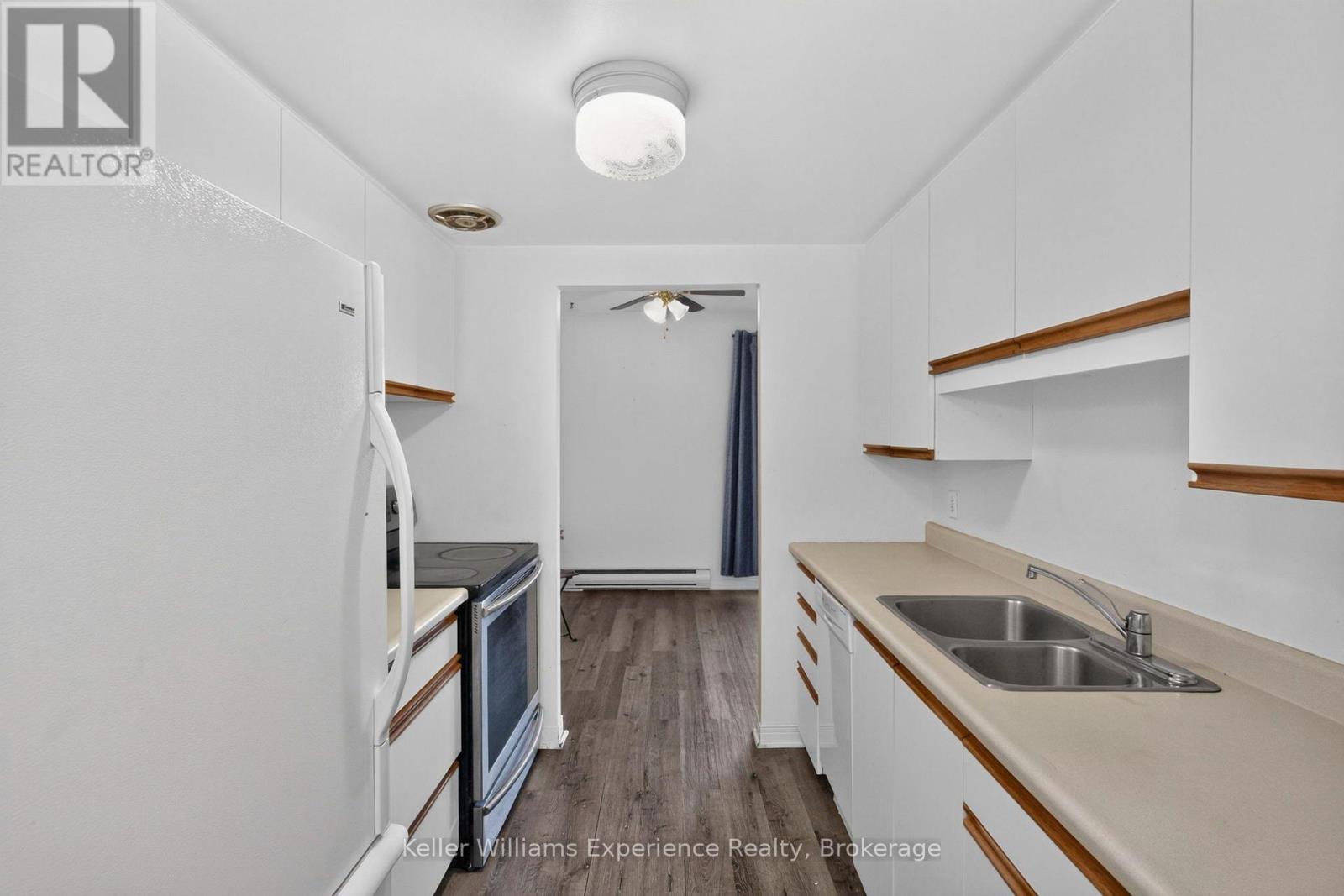 203 - 184 Eighth Street, Collingwood, Ontario  L9Y 2C8 - Photo 8 - S13649502