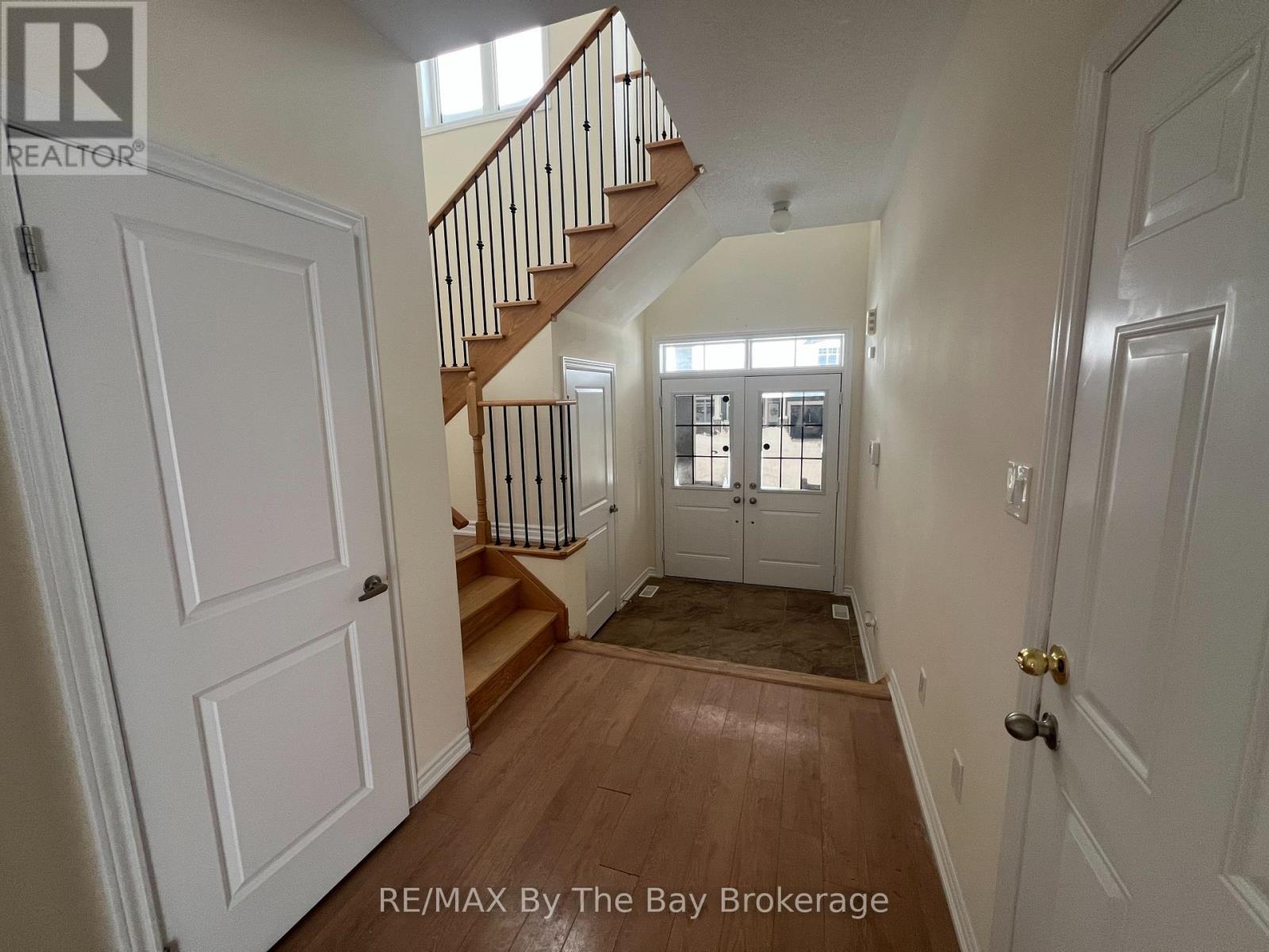 152 Allegra Drive, Wasaga Beach, Ontario  L9Z 1P0 - Photo 7 - S13649738