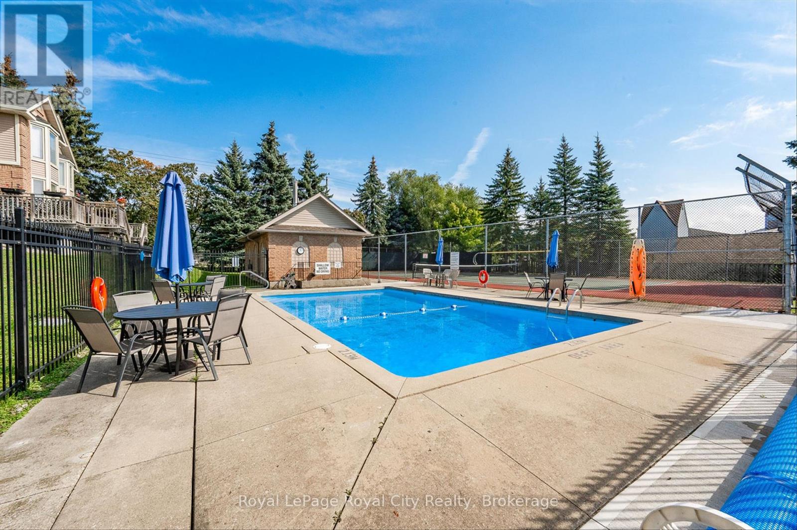 25 - 941 GORDON STREET, Guelph, Ontario