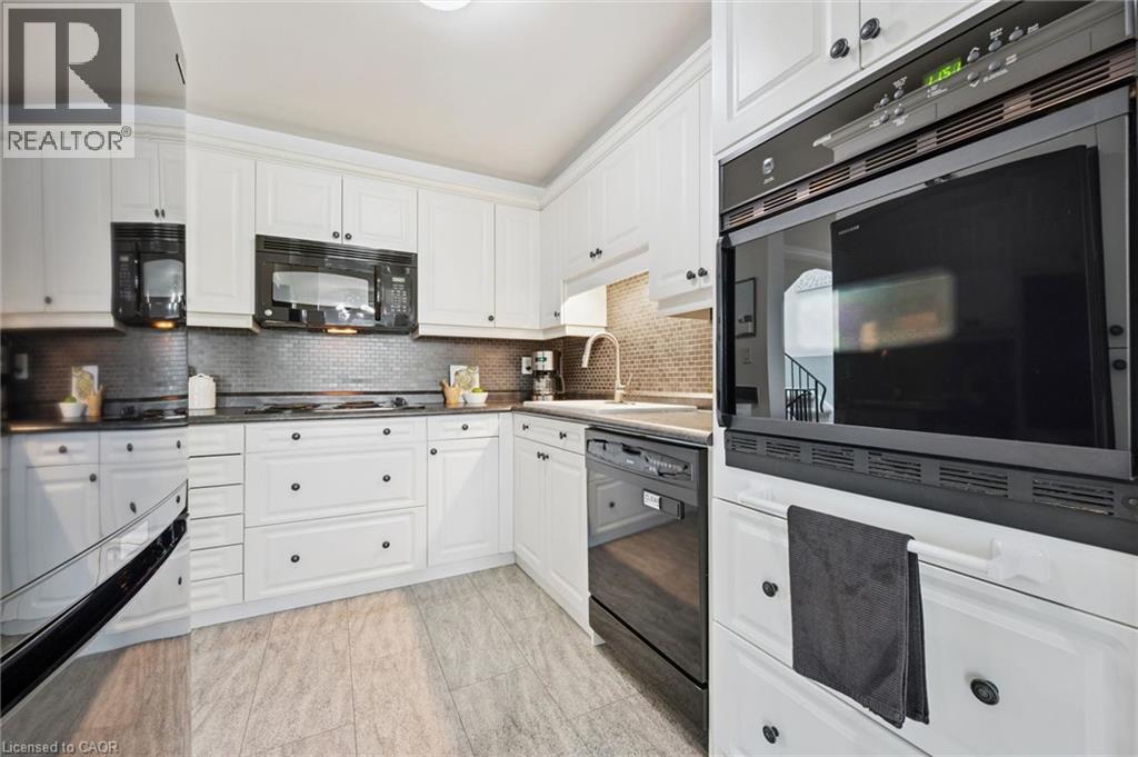 54 Green Valley Drive Unit# 13, Kitchener, Ontario  N2P 1Z9 - Photo 12 - 40851308