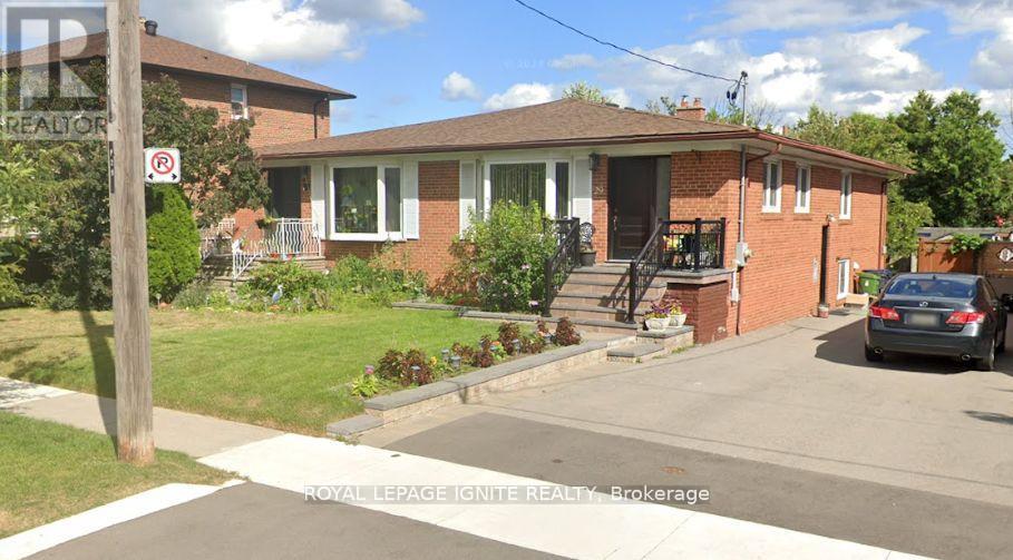 Bsmt - 29 Wyndcliff Crescent, Toronto, Ontario  M4A 2J9 - Photo 1 - C13649584