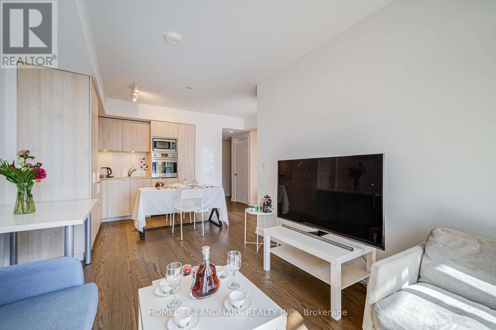 1106 - 11 Wellesley Street W, Toronto, Ontario  M4Y 0G4 - Photo 17 - C13649588