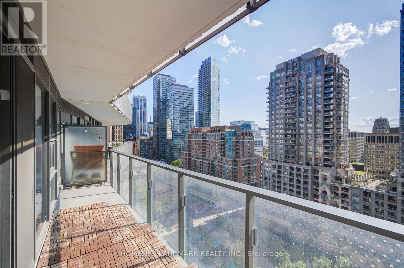 1106 - 11 Wellesley Street W, Toronto, Ontario  M4Y 0G4 - Photo 26 - C13649588