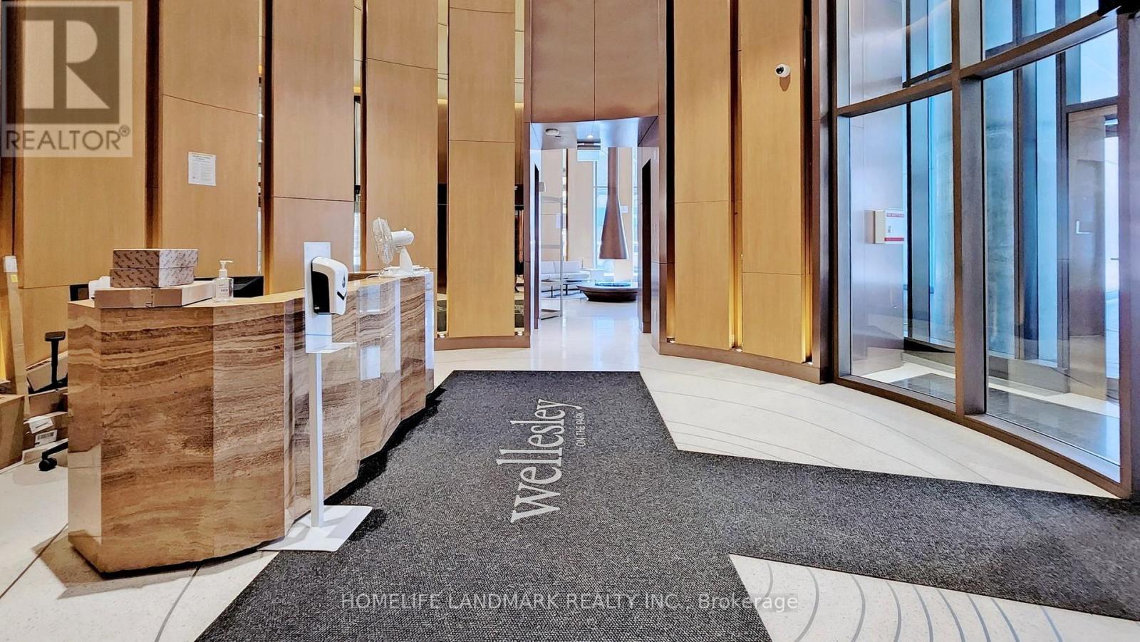 1106 - 11 Wellesley Street W, Toronto, Ontario  M4Y 0G4 - Photo 32 - C13649588