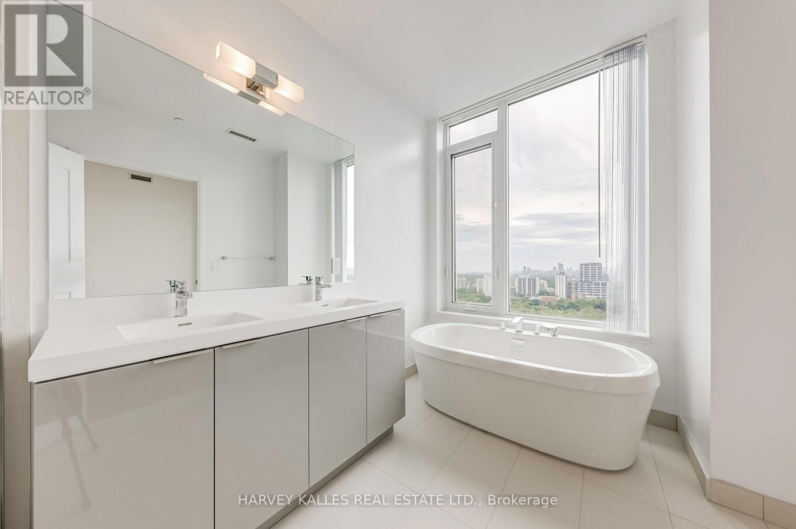 Lph19 - 50 Dunfield Avenue, Toronto, Ontario  M4S 0E4 - Photo 12 - C13649594