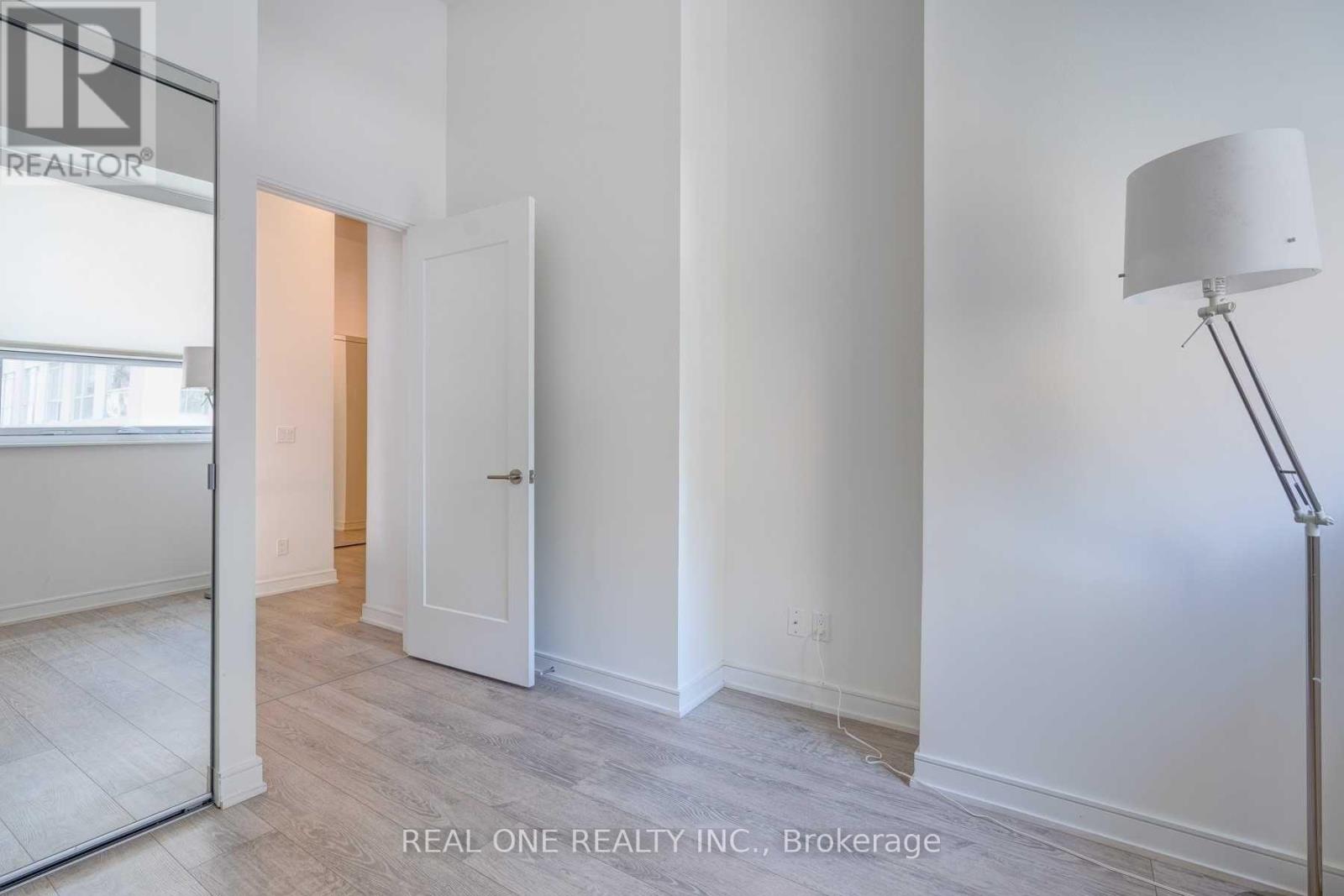 503 - 88 Scott Street, Toronto, Ontario  M5E 0A9 - Photo 12 - C13649726