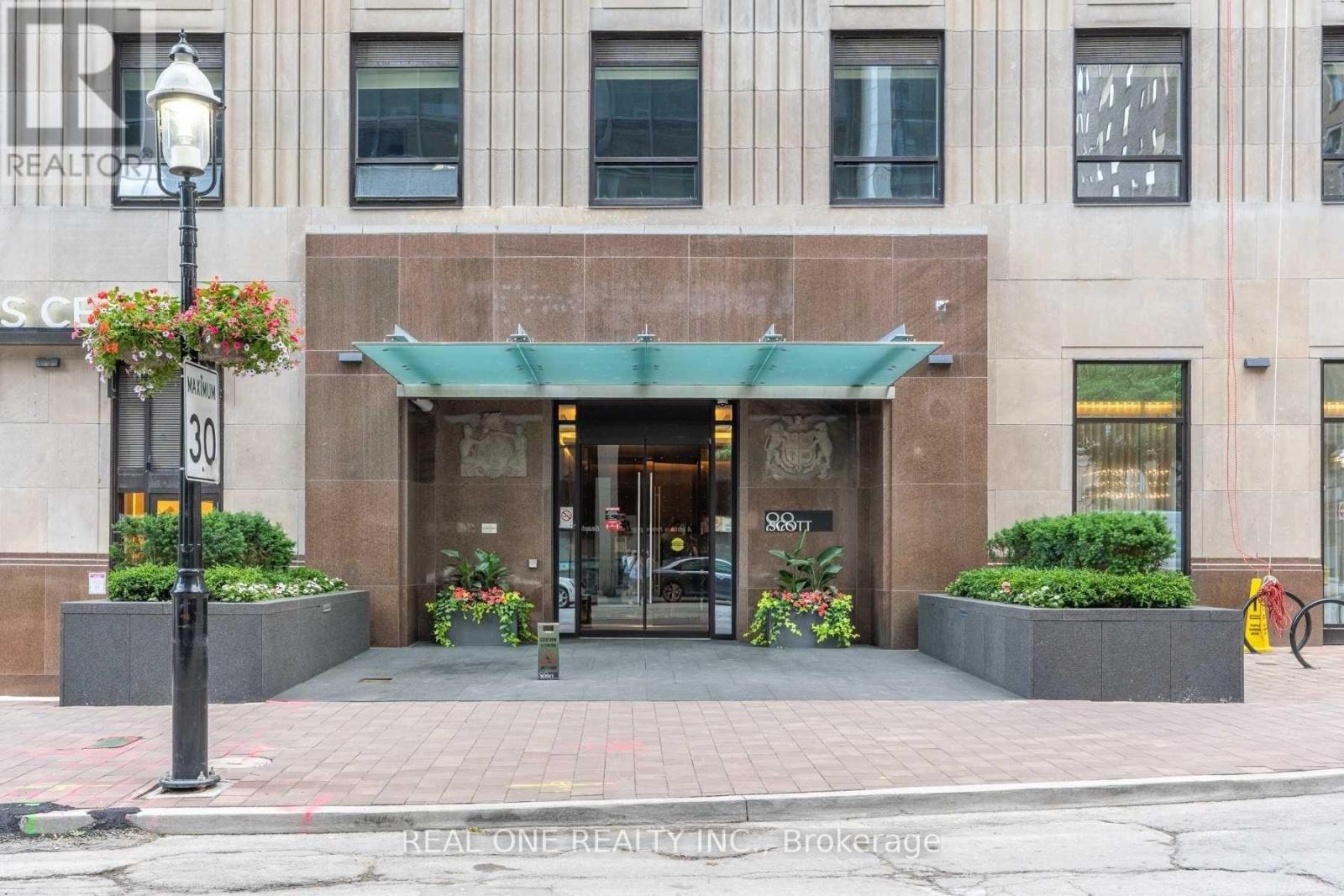 503 - 88 Scott Street, Toronto, Ontario  M5E 0A9 - Photo 3 - C13649726