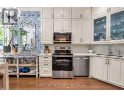 313 - 51 YORK MILLS ROAD, Toronto, Ontario