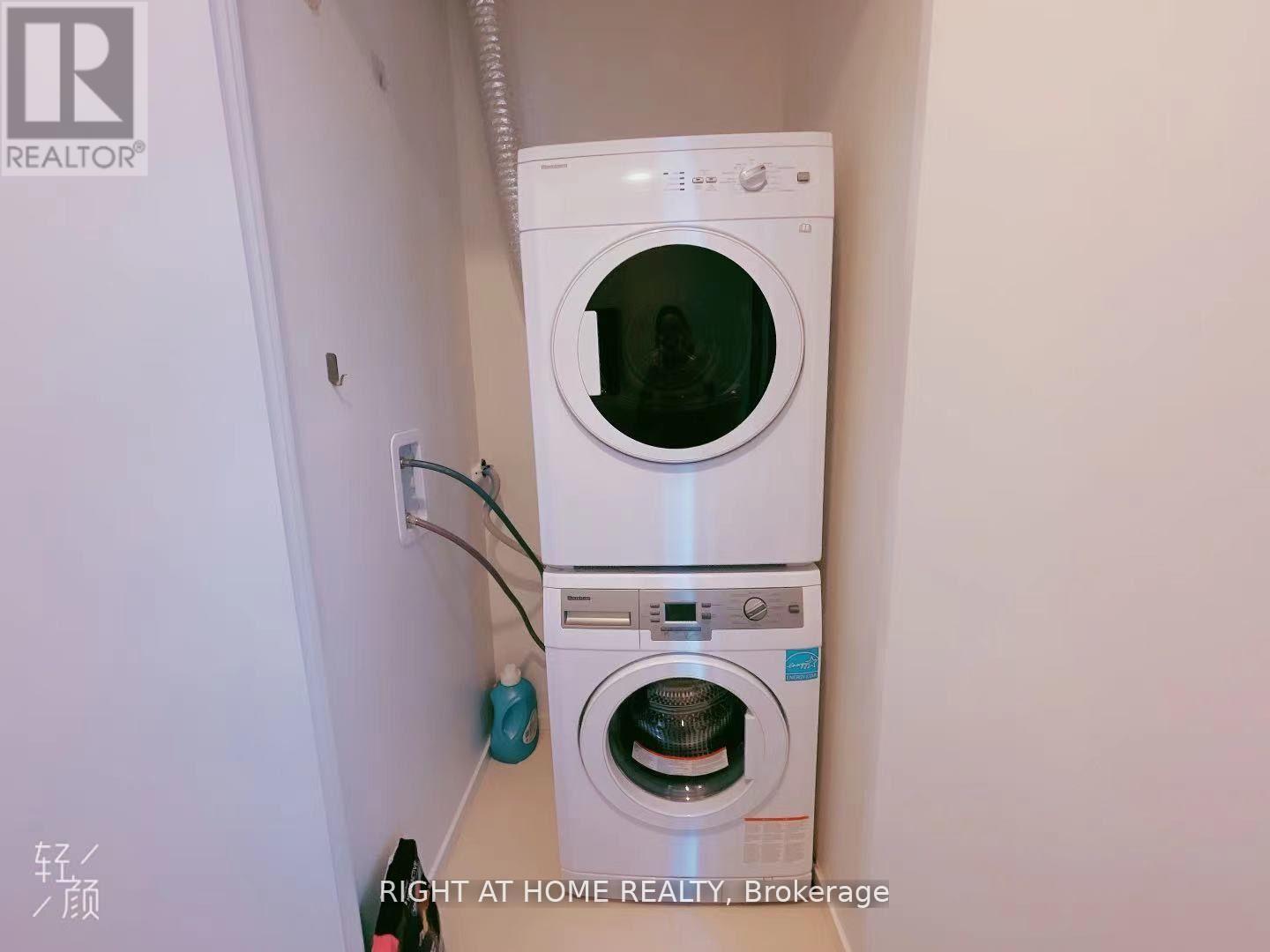 2912 - 1 Bloor Street E, Toronto, Ontario  M4W 0A8 - Photo 15 - C13649780