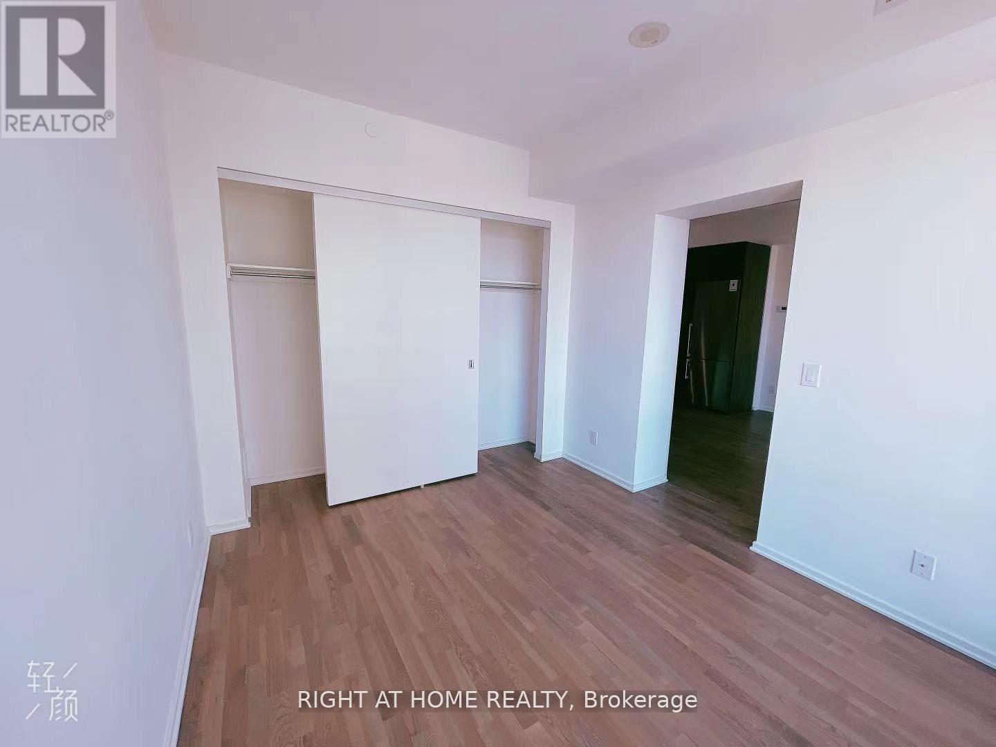 2912 - 1 Bloor Street E, Toronto, Ontario  M4W 0A8 - Photo 17 - C13649780