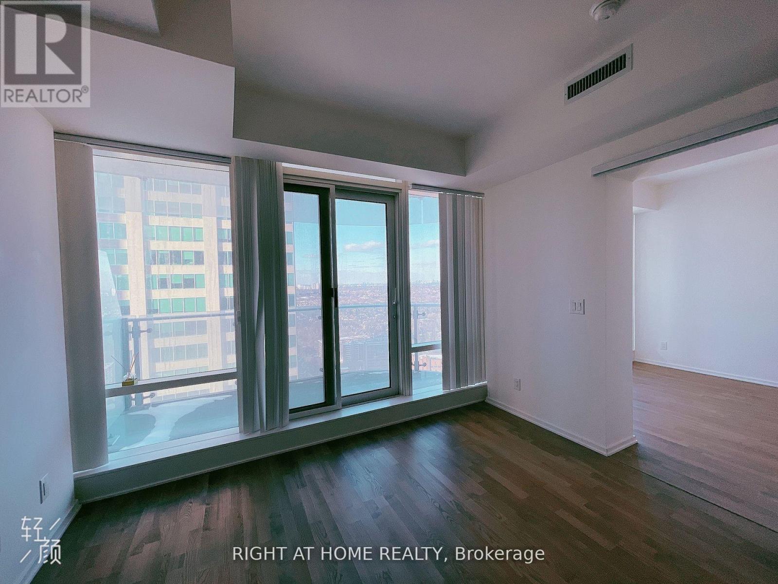 2912 - 1 Bloor Street E, Toronto, Ontario  M4W 0A8 - Photo 6 - C13649780