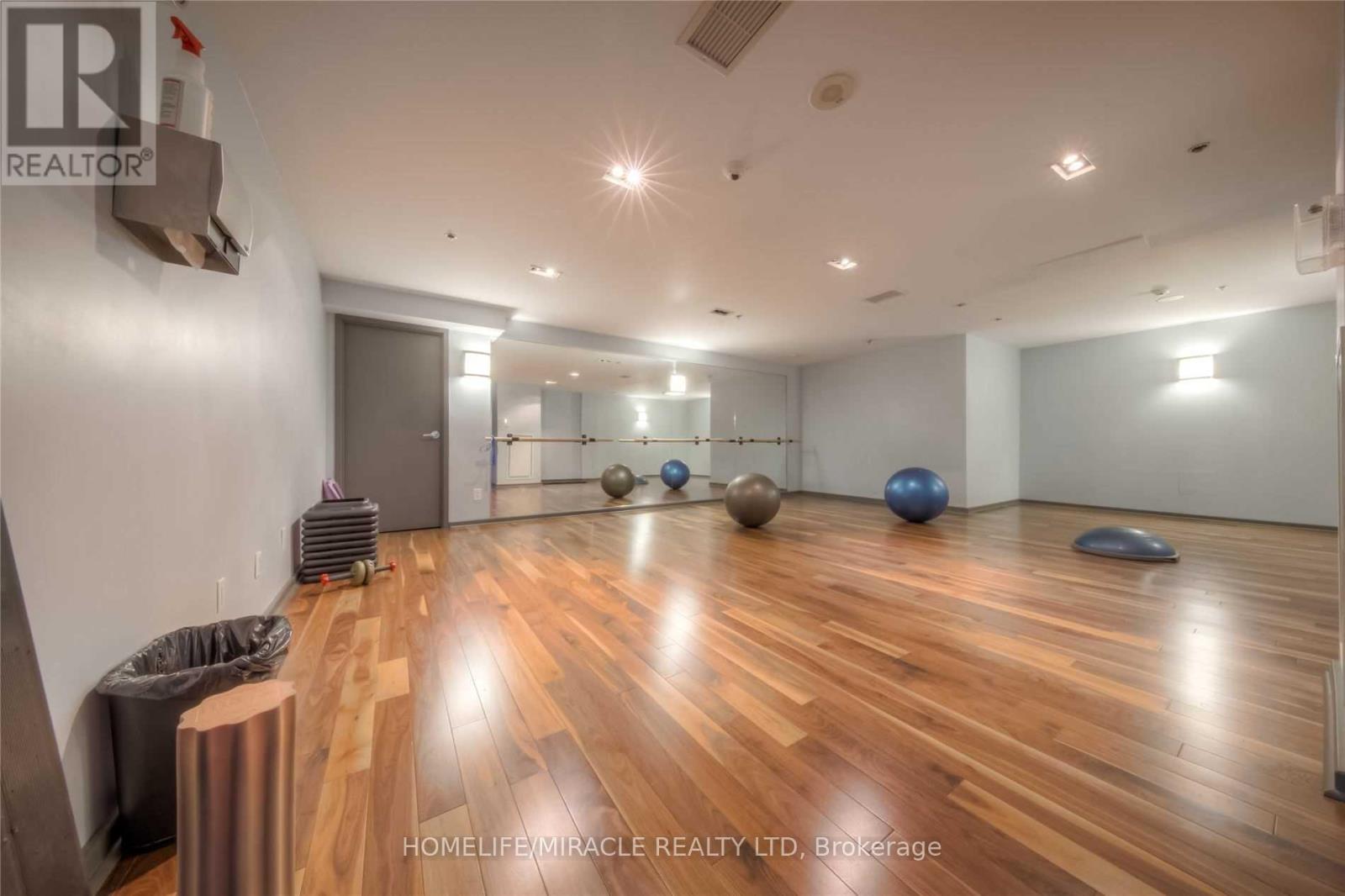 2310 - 231 Fort York Boulevard, Toronto, Ontario  M5V 1B1 - Photo 21 - C13649820