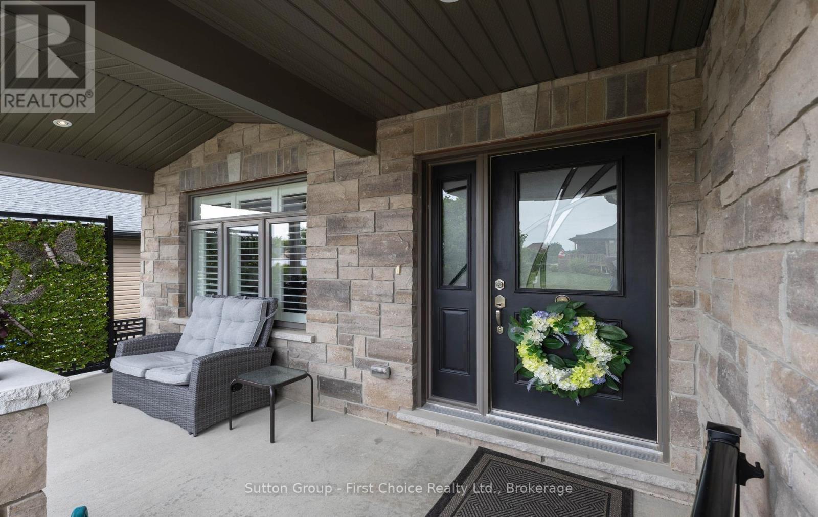 247 Sunset Drive, West Perth, Ontario N0K 1N0 - Photo 3 - X13649576