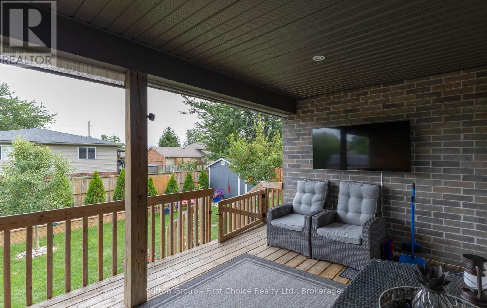 247 Sunset Drive, West Perth, Ontario N0K 1N0 - Photo 41 - X13649576
