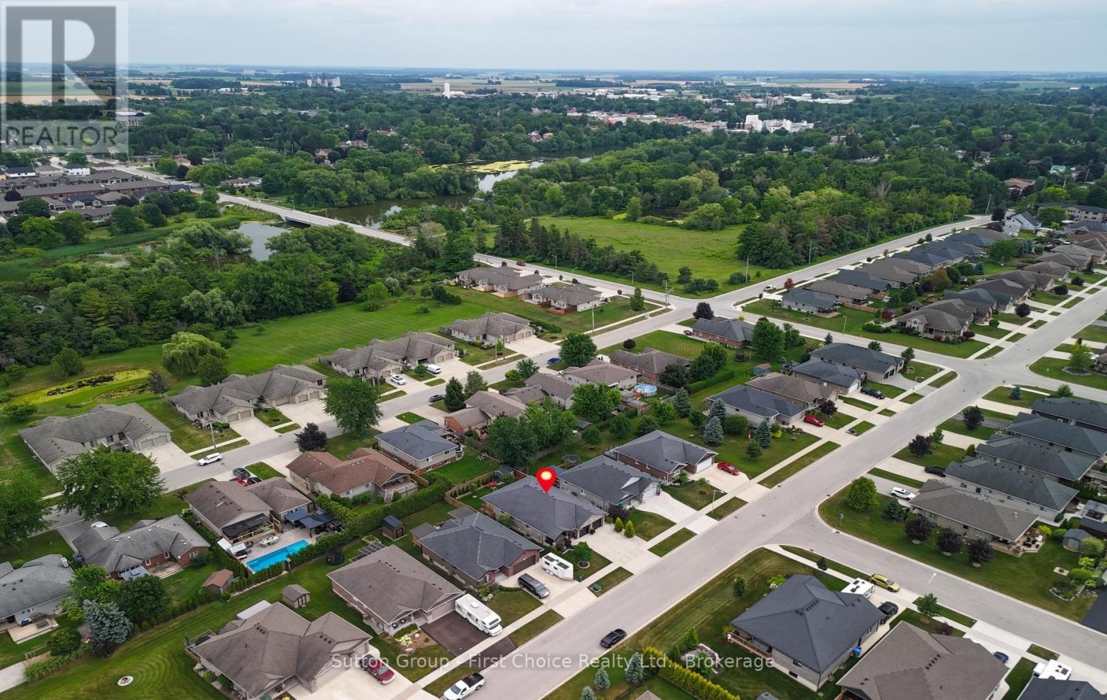 247 Sunset Drive, West Perth, Ontario N0K 1N0 - Photo 45 - X13649576