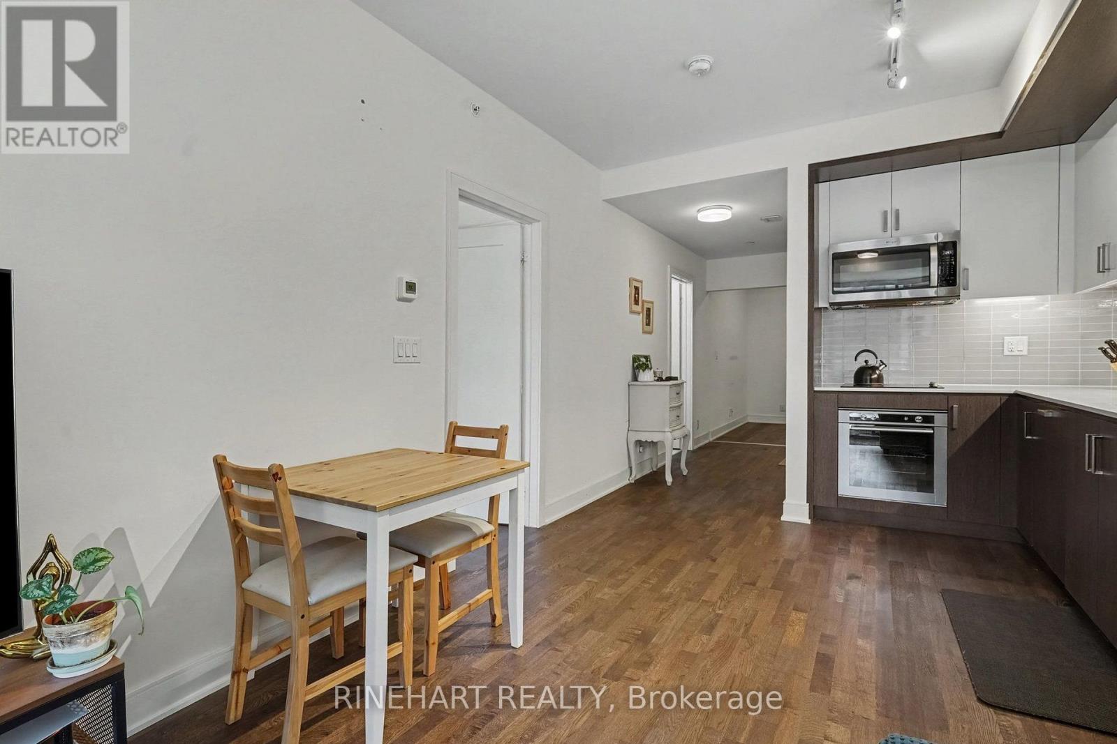 352 - 1575 Lakeshore Road W, Mississauga, Ontario  L5J 0B1 - Photo 8 - W13649702