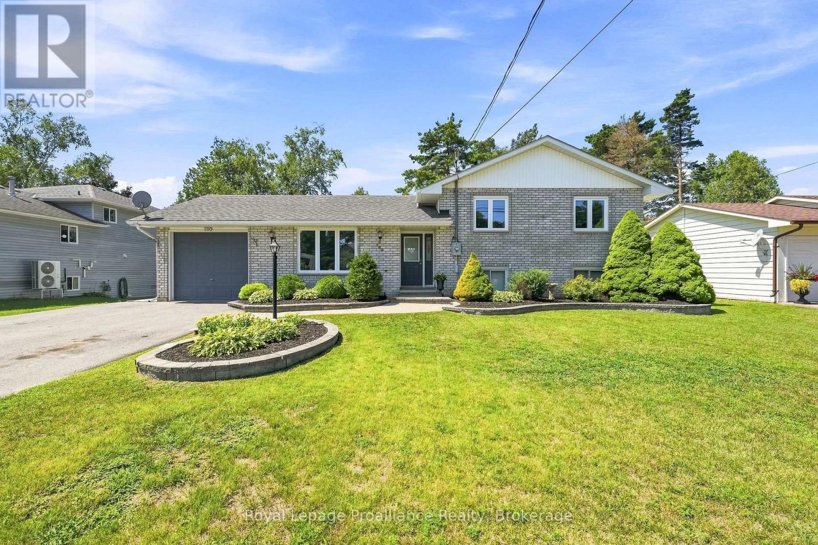 180 ONTARIO STREET, Brighton, Ontario