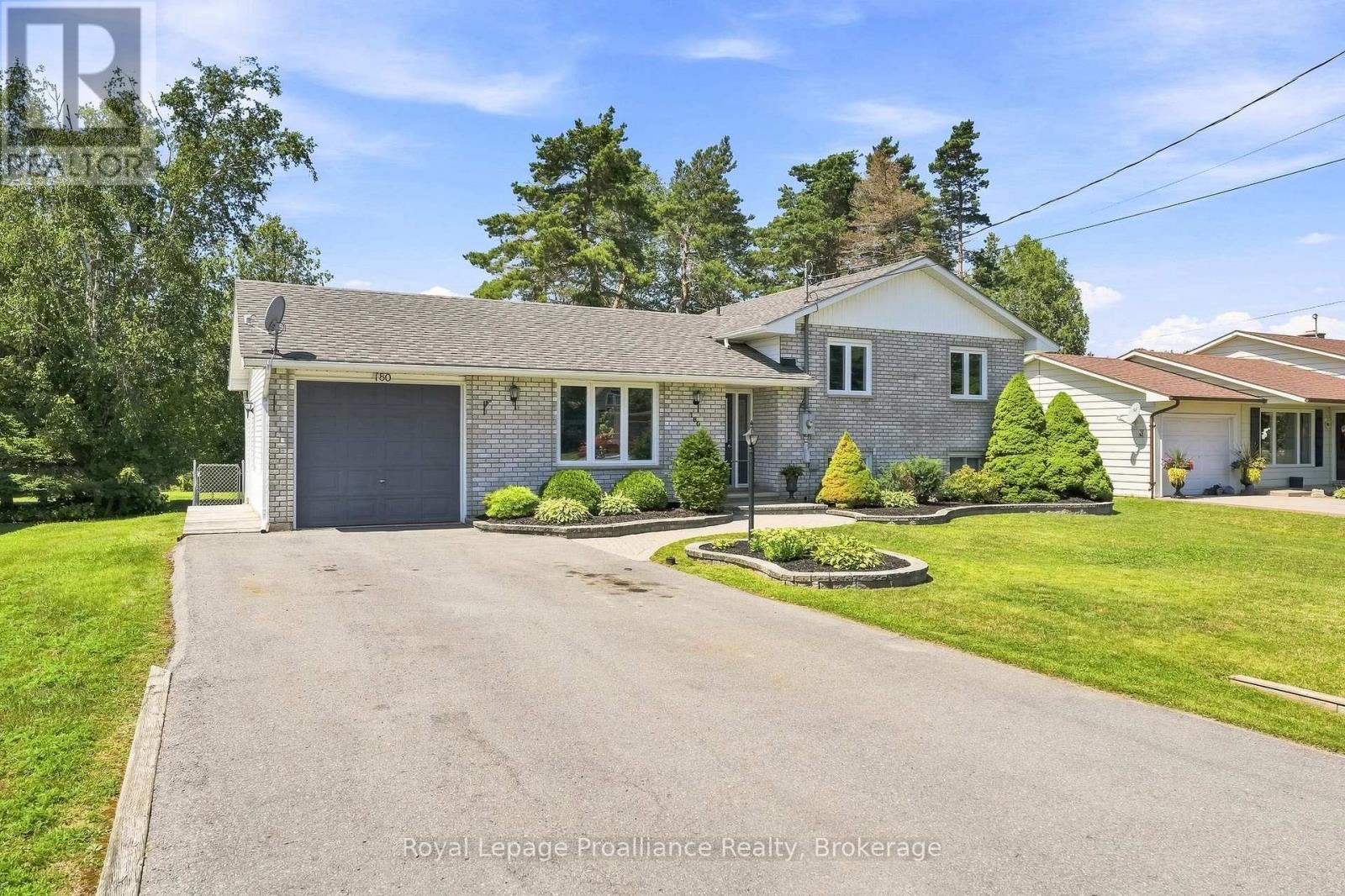 180 Ontario Street, Brighton, Ontario  K0K 1H0 - Photo 2 - X13649734