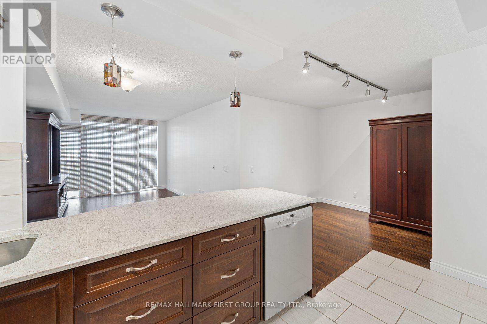908 - 1200 The Esplanade N, Pickering, Ontario  L1V 6V3 - Photo 15 - E13649522