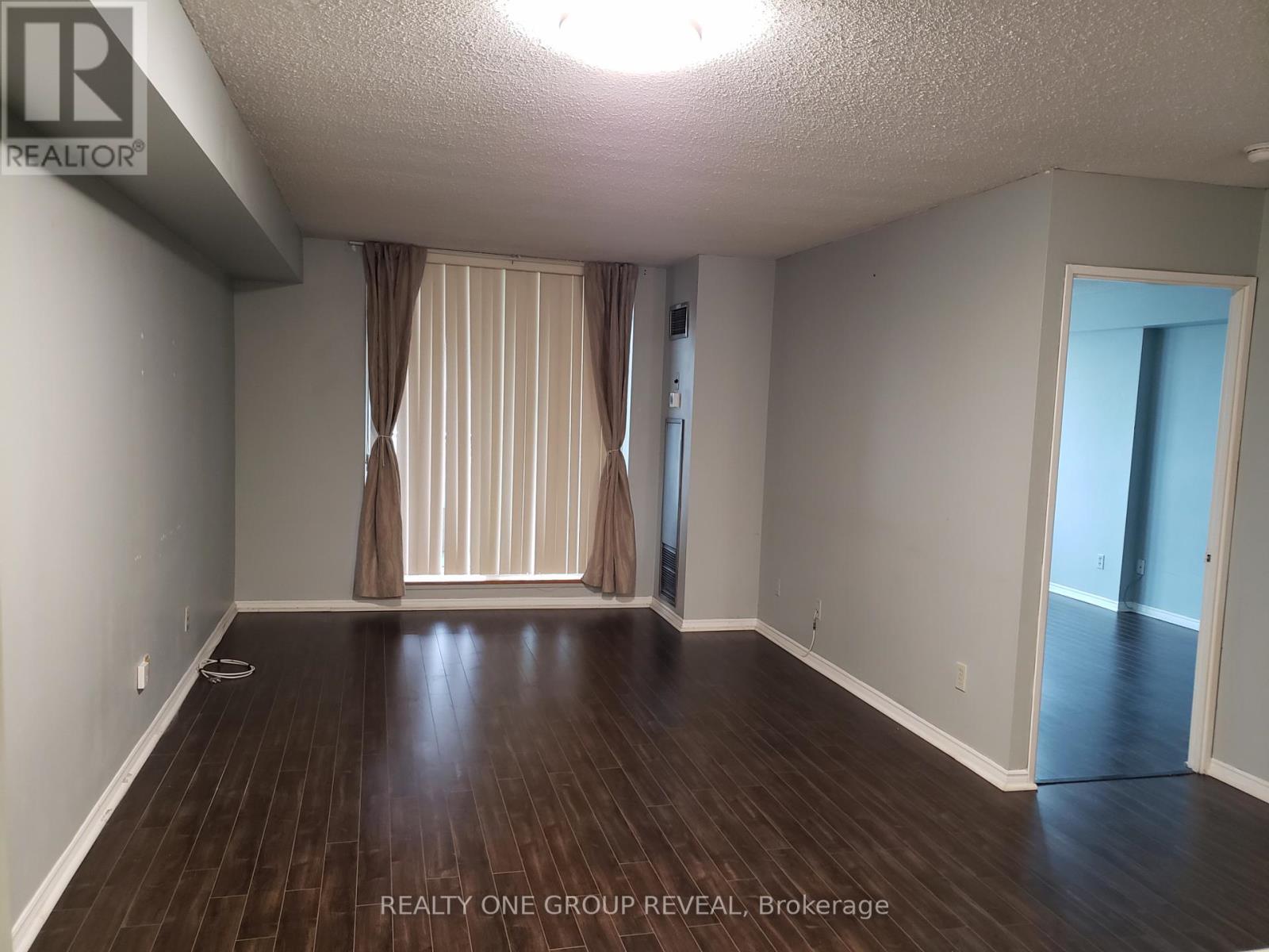 1705 - 400 Mclevin Avenue, Toronto, Ontario  M1B 5J4 - Photo 4 - E13649564