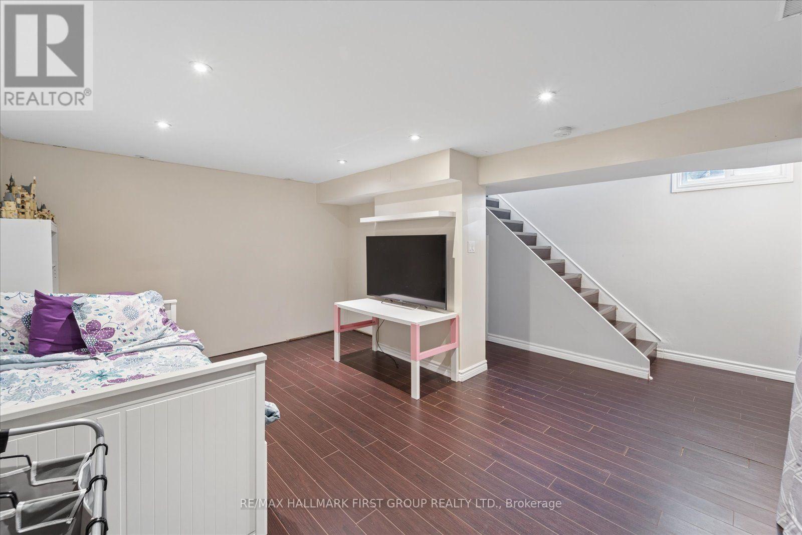 1179 Oxford Street, Oshawa, Ontario  L1J 3W4 - Photo 18 - E13649602