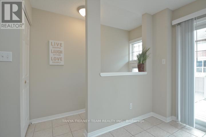 6 - 1775 Valley Farm Road, Pickering, Ontario L1V 7J9 - Photo 4 - E13649646