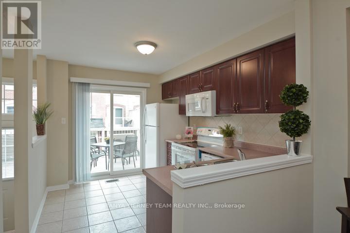 6 - 1775 Valley Farm Road, Pickering, Ontario L1V 7J9 - Photo 6 - E13649646