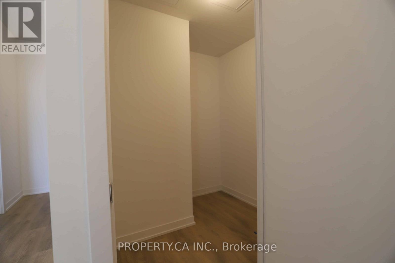 410 - 899 Queen Street E, Toronto, Ontario  M4M 0C8 - Photo 14 - E13649666