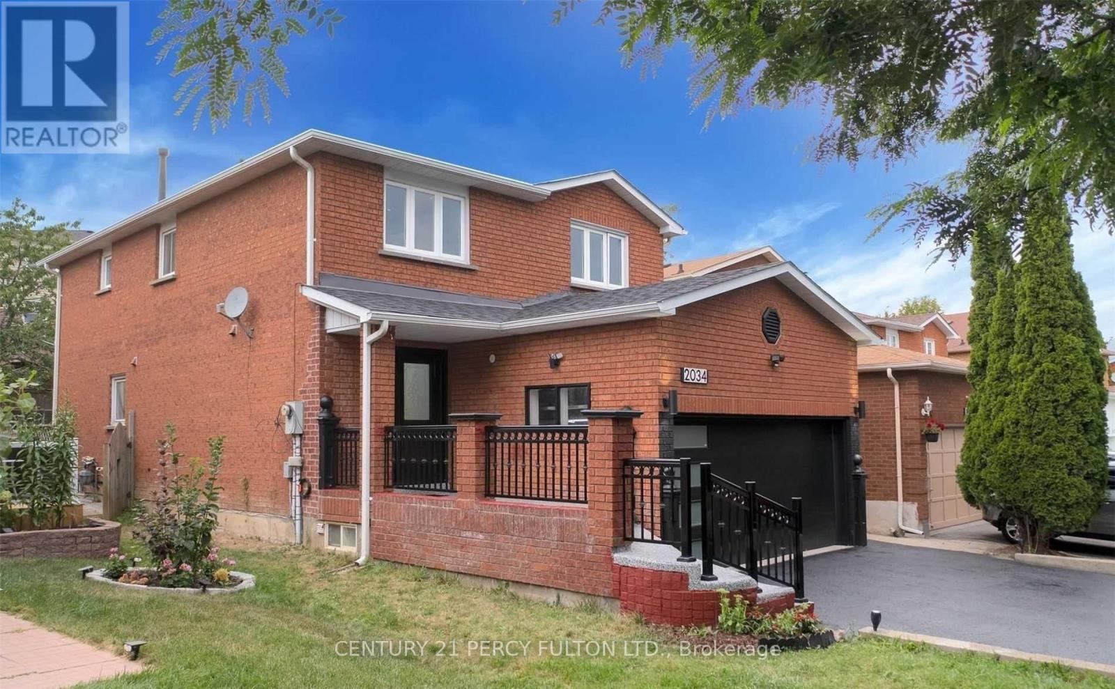 2034 Shay Drive, Pickering, Ontario  L1X 1X9 - Photo 2 - E13649854