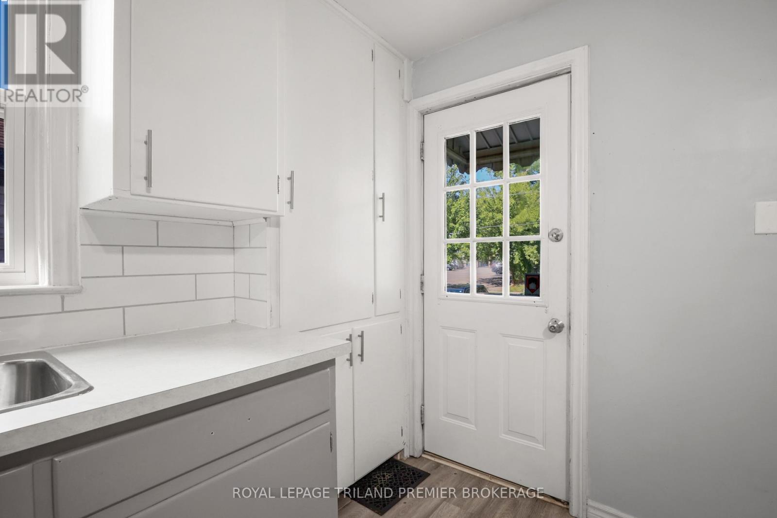 12 Orchard Street, London South, Ontario  N6J 2R3 - Photo 3 - X13649504