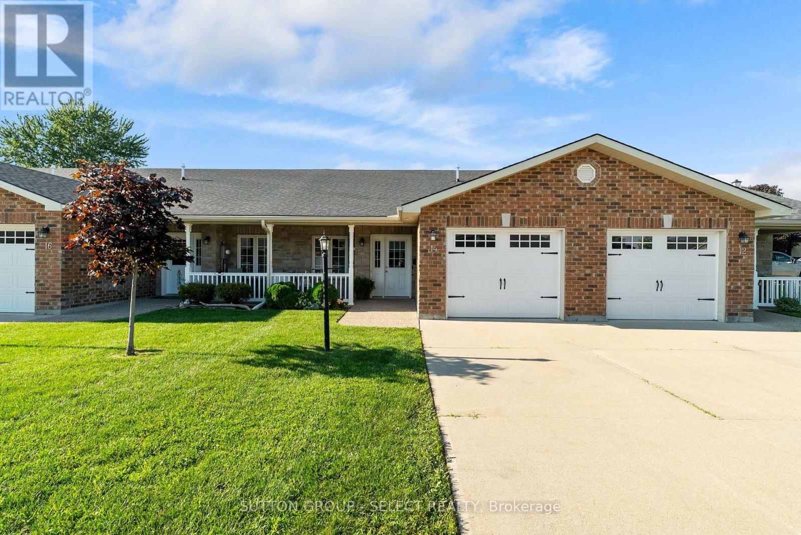 14 DEVON DRIVE, South Huron, Ontario