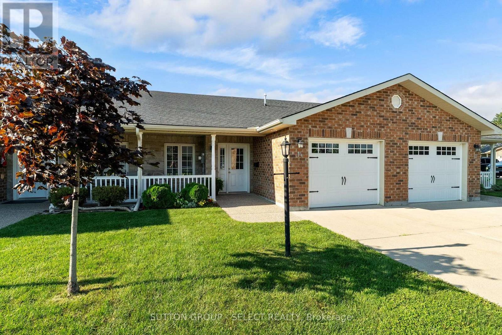 14 Devon Drive, South Huron, Ontario  N0M 1S3 - Photo 2 - X13649606